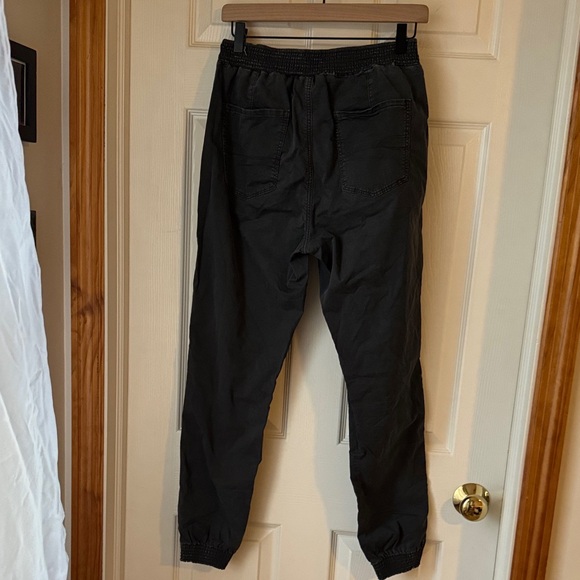 American Eagle Outfitters Charcoal Joggers - Picture 8 of 9